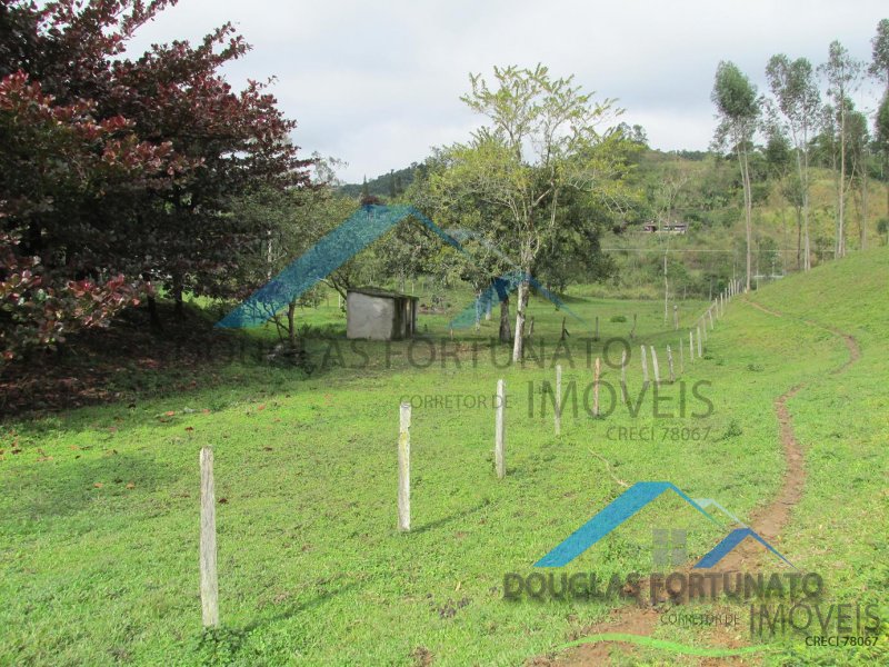 Rural em Itariri