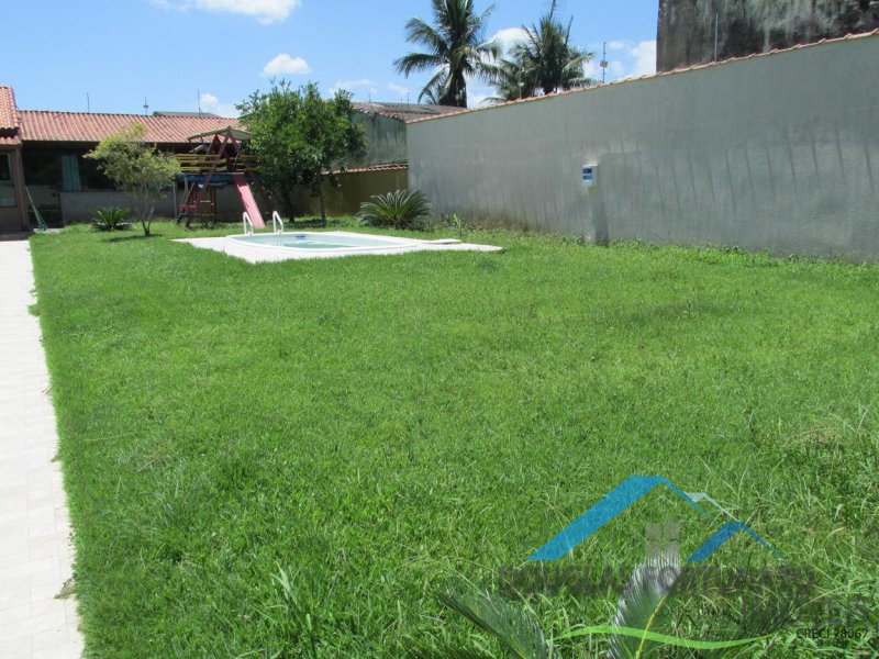 Casa em Peruíbe/Ana Dias