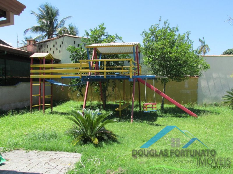 Casa em Peruíbe/Ana Dias