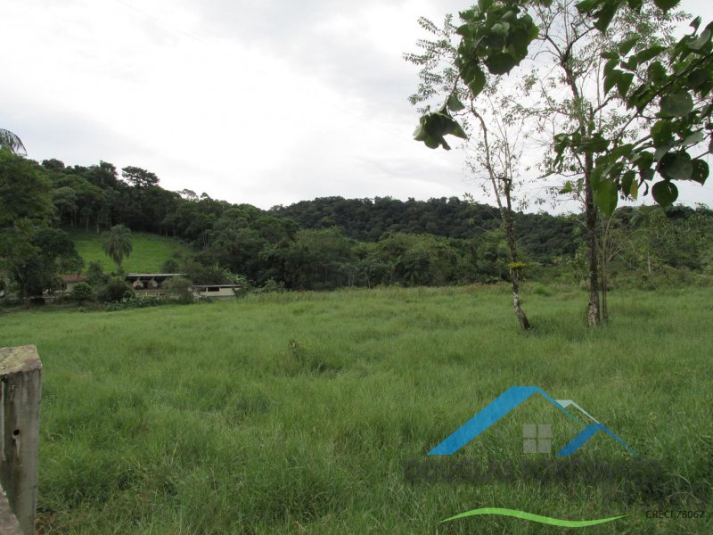 Rural em Itariri