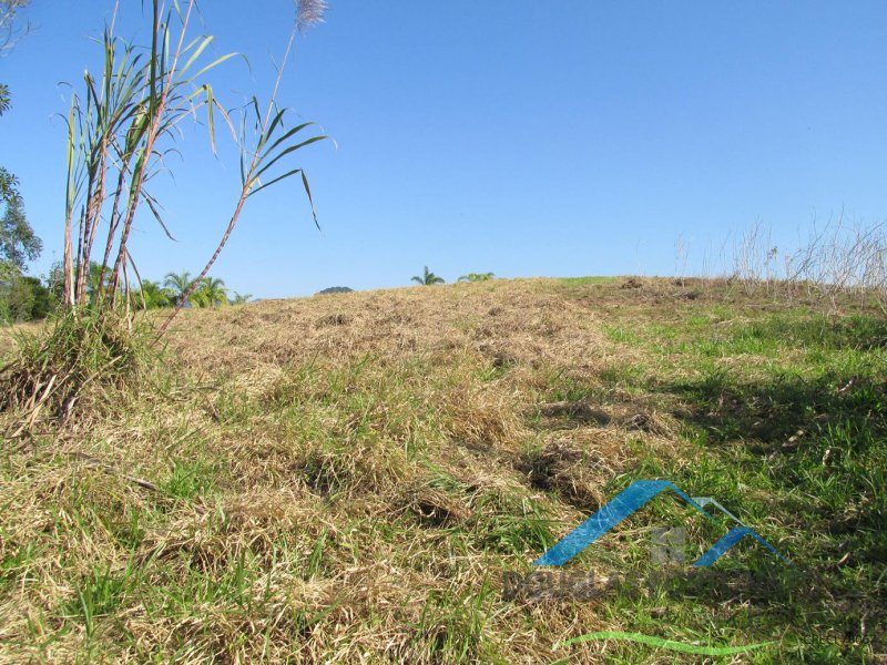Rural em Itariri