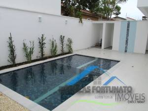 Casa Lado Linha em Peruíbe para Venda