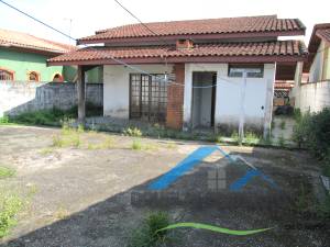 Casa Lado Linha em Peruíbe para Venda