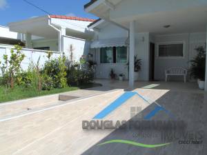 Casa Pós Linha em Peruíbe para Venda