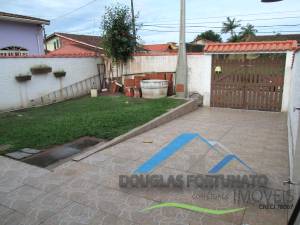 Casa Pós Linha em Peruíbe para Venda
