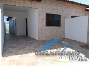 Casa Pós Linha em Peruíbe para Venda