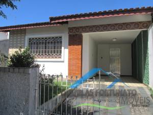 Casa Lado Linha em Peruíbe para Venda