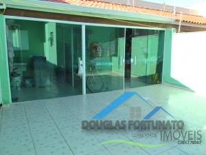 Casa Lado Linha em Peruíbe para Venda