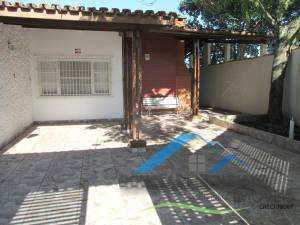 Casa Lado Linha em Peruíbe para Venda